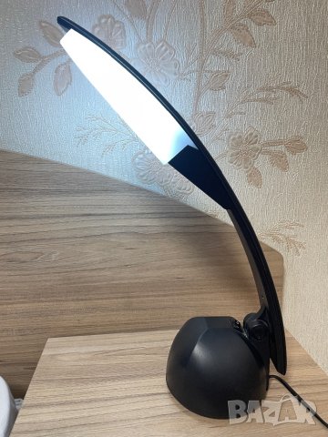 Нощна лампа , снимка 2 - Настолни лампи - 42949889