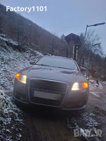 Предна броня Audi A4 B7 S-line с отвори за пръскалки, снимка 2 - Части - 53113850