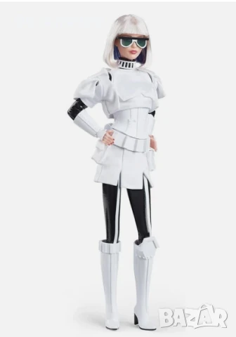 Две много редки лимитирани кукли Барби C-3PO C-3PO Puppe Doll и Stormtrooper (GLY29), снимка 4 - Кукли - 51194679