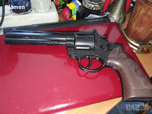 Револвер с капси, снимка 1