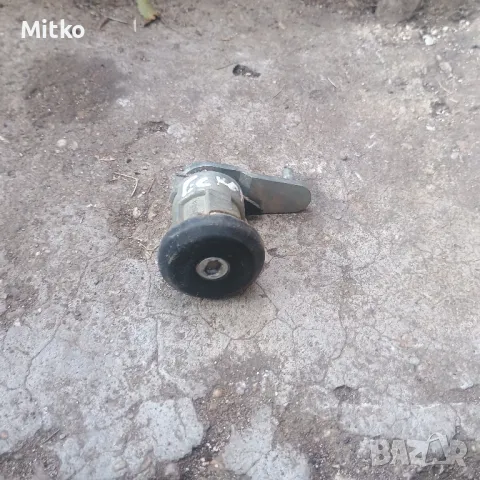 Патрон Врата Ляв За Форд Ескорт 1994г / Ford Escort 1994y