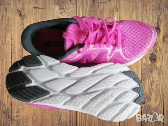 Дамски маратонки New Balance/37/, снимка 2 - Маратонки - 53105256