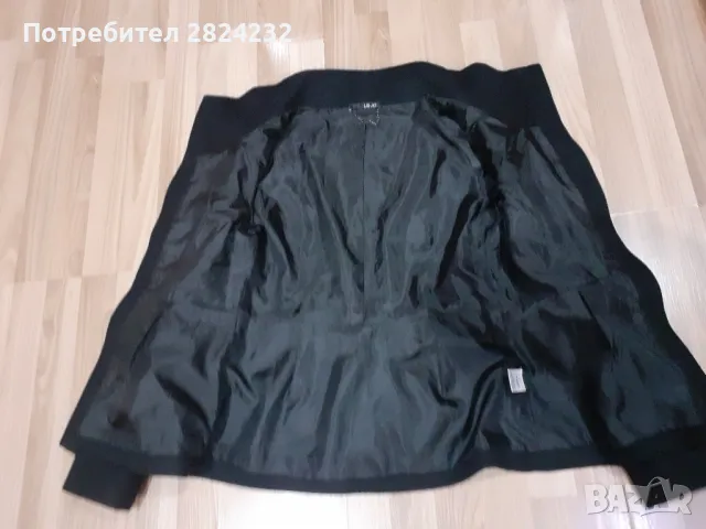 Палто на LIU.JO , снимка 4 - Палта, манта - 48244779