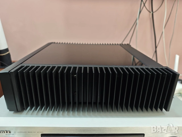 Интегриран усилвател Meridian 551 – High-End British Hi-Fi, снимка 2 - Ресийвъри, усилватели, смесителни пултове - 52934842