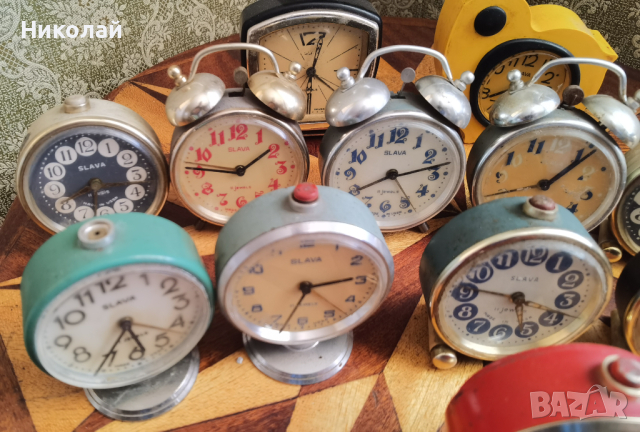 Лот настолни часовници будилник Слава , снимка 3 - Антикварни и старинни предмети - 44878187
