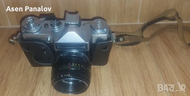 Фотоапарат ZENIT E 1965г 2 бр, снимка 5 - Фотоапарати - 49613131