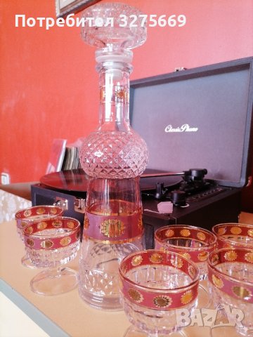 Уникален винтидж сервиз за алкохол