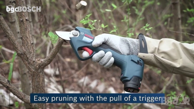 НОВА Акумулаторна ножица за клони BOSCH, Pro Pruner, 06019K1021 - Супер лека, компактна и удобна , снимка 3 - Градинска техника - 53437831
