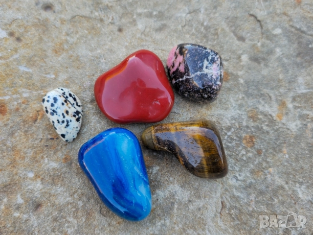 Камъни Пет броя