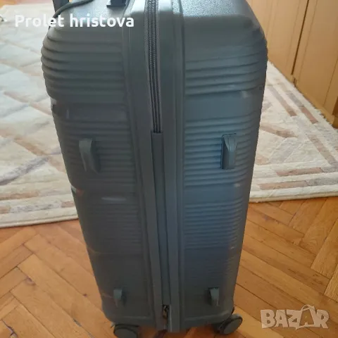 Нов куфар,лек и практичен.., снимка 2 - Други стоки за дома - 47315082