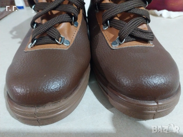 Работни обувки 42номер, снимка 2 - Мъжки боти - 53081041