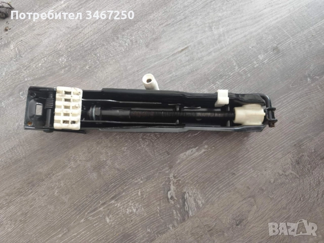 Оригинален Крик за БМВ Е46, Е90, Е91, E92 E87, E60, E61 и др.