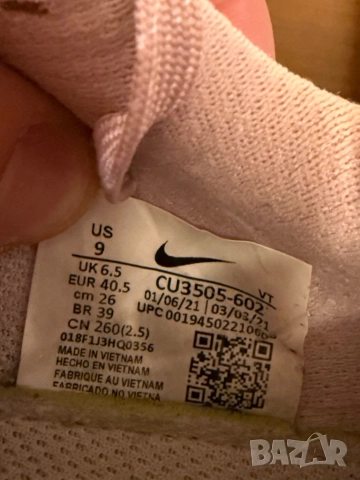 Дамски маратонки Nike Renew | 40,5, снимка 5 - Маратонки - 52517138