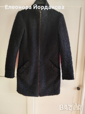 черно палто, снимка 2 - Палта, манта - 52065540