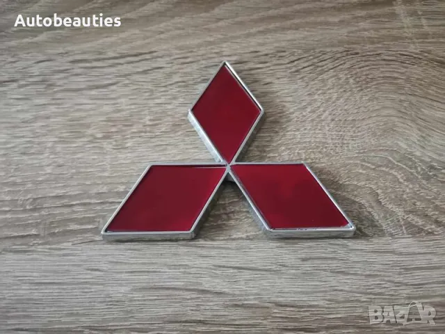червено лого със сребрист кант Mitsubishi 6 см