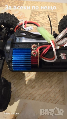  Радиоуправляема кола RС, снимка 7 - Коли, камиони, мотори, писти - 51196849