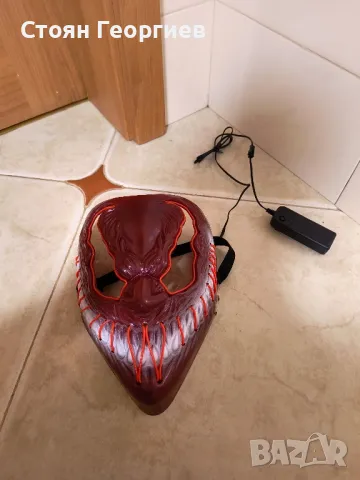 Чисто нова светеща карнавална маска , снимка 1