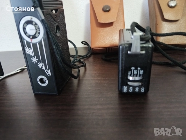 Фотоапарати Киев 30,Киев 303 СССР, снимка 13 - Фотоапарати - 44224751