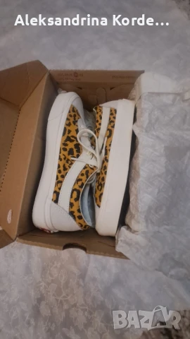 Пишете ми на лично ако имате интерес!😊, снимка 2 - Кецове - 51046201