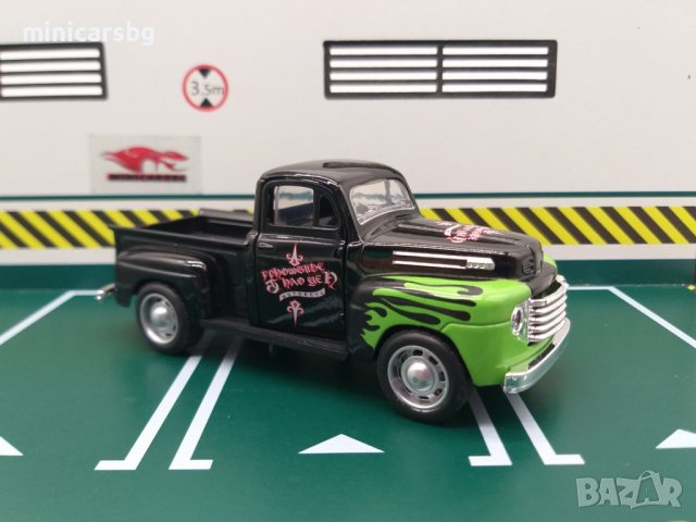 Метални колички: 1948 Ford F-1 Pickup Truck (Форд пикап), снимка 2 - Колекции - 38177843