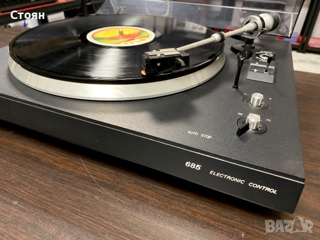 Отличен грамофон Philips , снимка 7 - Грамофони - 52466543