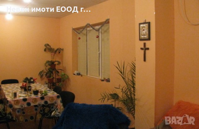 Триетажна монолитна къща кв. Асенов гр. Велико Търново, снимка 4 - Къщи - 21142902