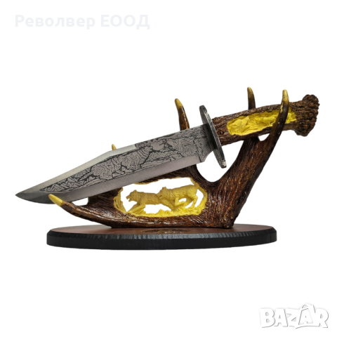 Голям трофеен нож с настолна поставка - Вълк