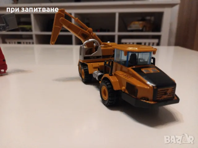 Три интересни камиончета, 14-16 см., снимка 13 - Коли, камиони, мотори, писти - 44641287