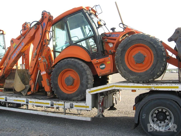 Услуги с ГОЛЯМ комбиниран БАГЕР --ФАДРОМА със задна кофа за копаене и предно гребло за заравняване, снимка 4 - Други ремонти - 50789673