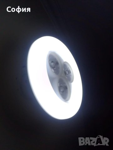 Трицветна пръстеновидна лампа за таван, снимка 3 - Лампи за таван - 43034856