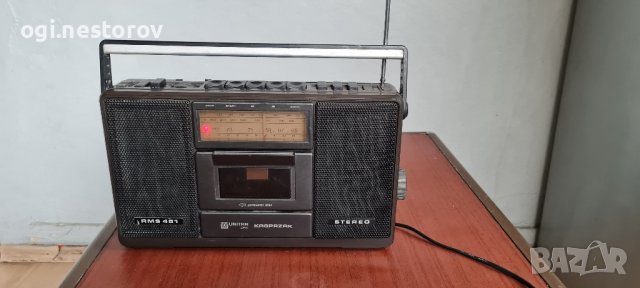  Радио касетофон Unitra , снимка 1 - Радиокасетофони, транзистори - 43097379