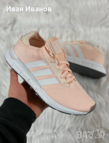 Adidas Swift Run X  Pink Peach оригинални маратонки номер 41 1/2, снимка 5 - Маратонки - 44018550