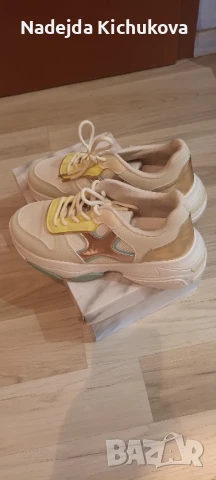 Дамски маратонки Seastar. 39 номер.Обувани веднъж.Цена-20 лв., снимка 9 - Маратонки - 50831556