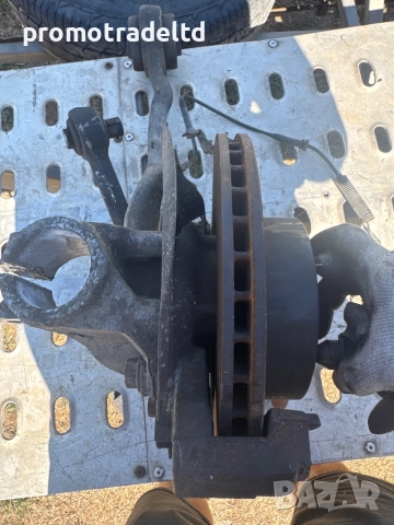 Преден ляв десен шенкел главина носачи дискове БМВ Е90 BMW E90 E91, снимка 2 - Части - 51768673