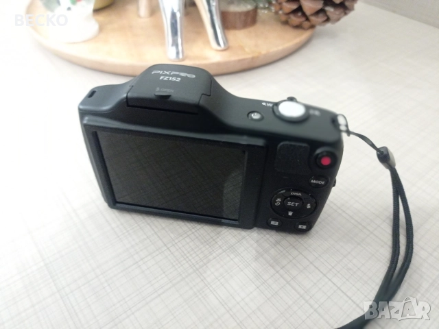 Фотоапарат Kodak PIXPRO FZ152, снимка 8 - Фотоапарати - 52774800