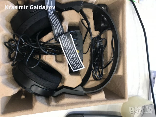 Безжични слушалки Sony MDR-RF811RK, Черни, снимка 3 - Слушалки за компютър - 38589683