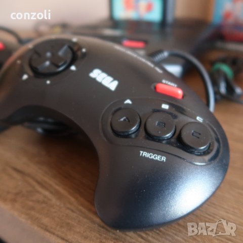 Комплект ретро Sega Mega Drive 2 конзола , снимка 2 - Други игри и конзоли - 44086653