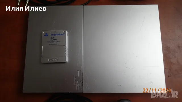 Sony PlayStation 2 Super Slim Silver Edition + 3 игри подарък, снимка 3 - Игри за PlayStation - 48070444
