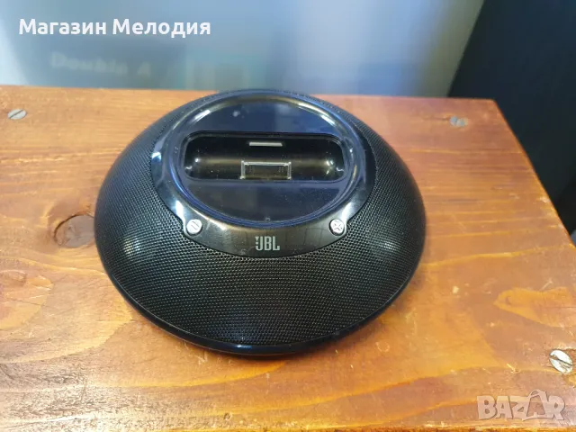 JBL On Stage Micro II-невероятен докинг стейшън с HiFi звук за Apple iPod и iPhone2/3/4/4S Налични с, снимка 3 - Аксесоари за Apple - 47432815