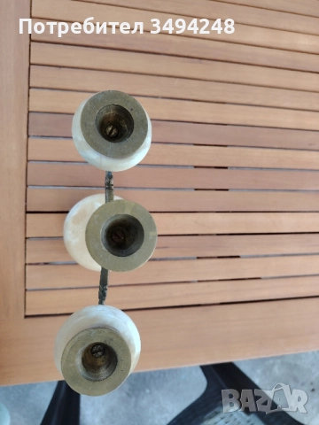 Стар бронзов свещник , снимка 2 - Антикварни и старинни предмети - 51632095