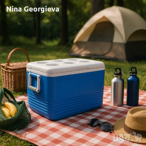 Хладилна кутия Atlantic 60L, пасивна, синя, с поставки за чаши, снимка 3 - Други - 52484357