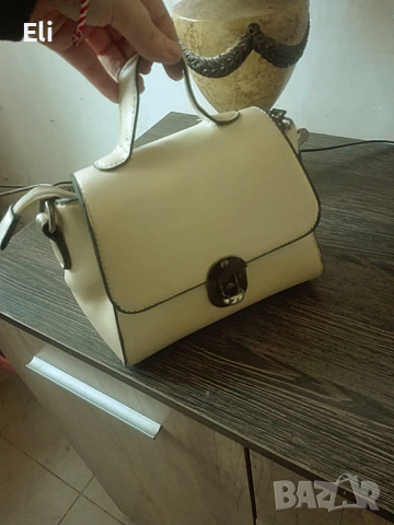 Дамски чанти по 6лв, снимка 7 - Чанти - 17523357