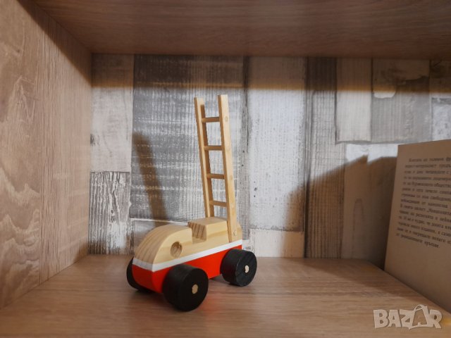 Дървен пожарен автомолил със стълба 01, снимка 3 - Декорация за дома - 42862508