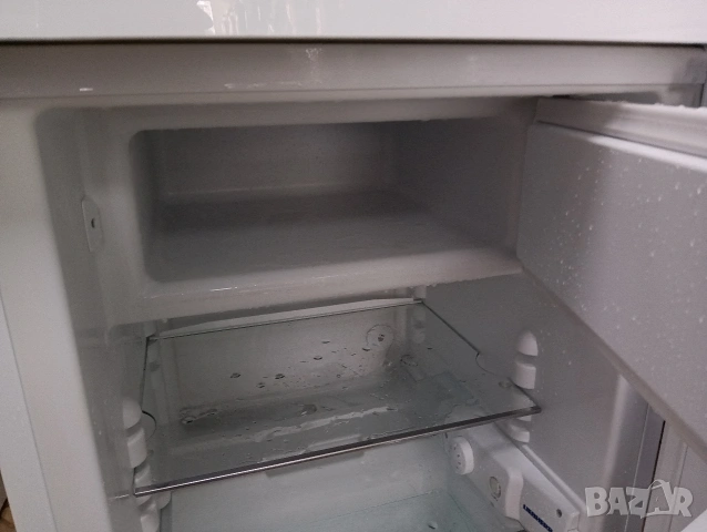 Малък хладилник с вътрешна камера Liebherr с 2 години Гаранция!, снимка 8 - Хладилници - 53473106