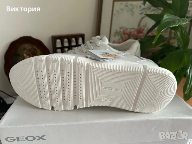 Geox нови бели сникърси 41-42 номер, снимка 5 - Спортно елегантни обувки - 48992170