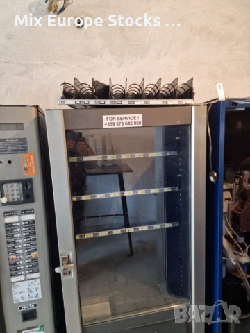 Вендинг автомат кафе+снакс, снимка 2 - Кафе машини - 53436711