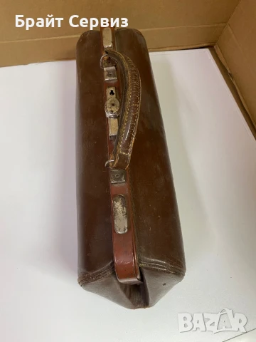 Стара кожена докторска чанта, снимка 2 - Антикварни и старинни предмети - 51394983