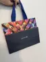Бутикова подаръчна торба Louis Vuitton Multicolored 22x18.5 Holiday Shopping Bag , снимка 5