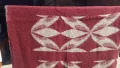 Одеяло с шарка - Вишнево - Ново, снимка 1