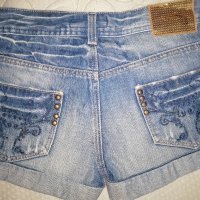 FARFALLINA страхотни оригинални къси панталони като нови, снимка 5 - Къси панталони и бермуди - 32434751
